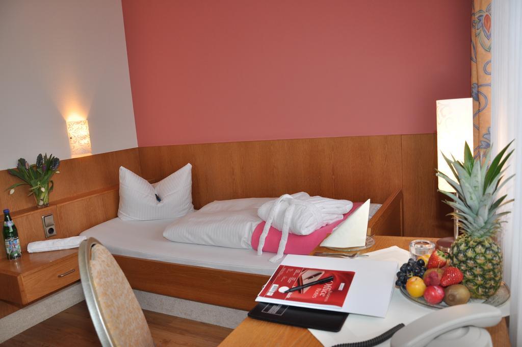Hotel-Restaurant Sonnenhof Veitsrodt المظهر الخارجي الصورة