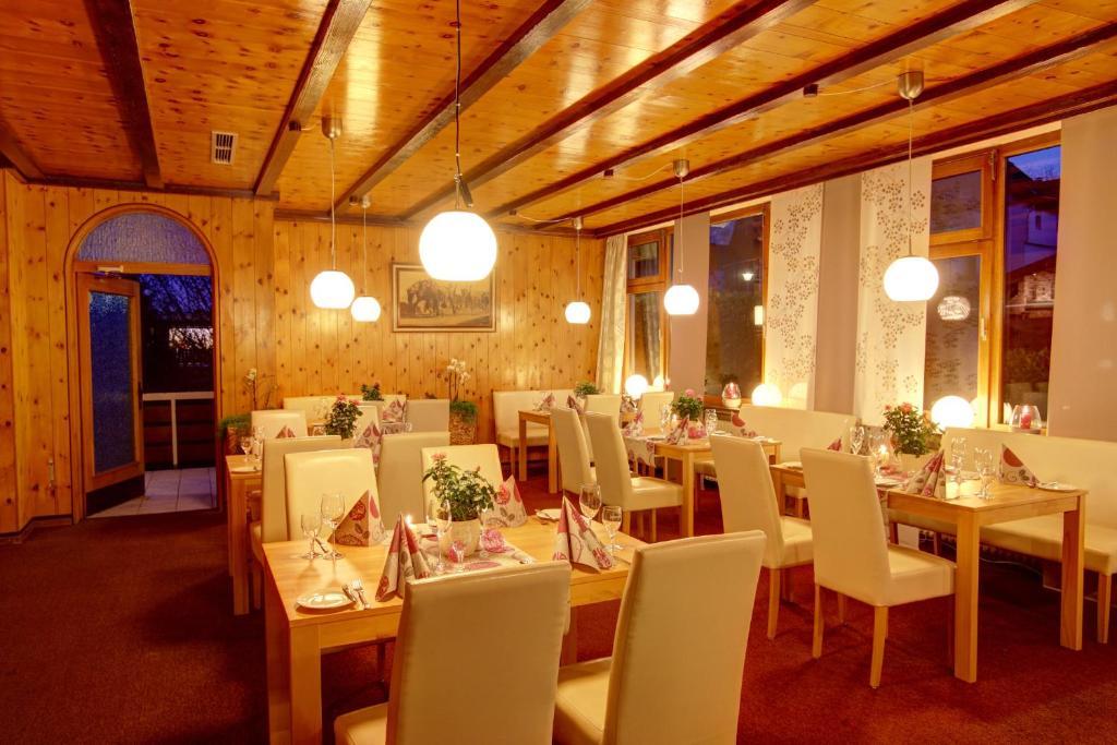 Hotel-Restaurant Sonnenhof Veitsrodt المظهر الخارجي الصورة